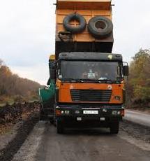 Стаття На Луганщині ремонтують дорогу національного значення Ранкове місто. Київ