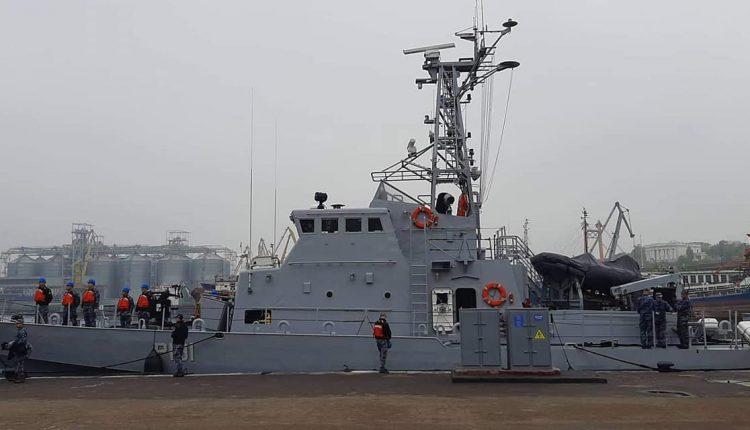 Стаття ВМСУ набирает контрактников на прибывшие из США катера типа Island Ранкове місто. Київ