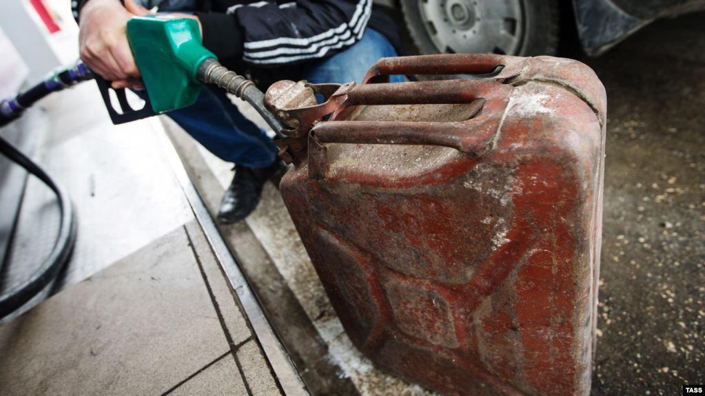 Стаття Крым оказался в лидерах среди регионов соседней России с самым дорогим бензином Ранкове місто. Київ