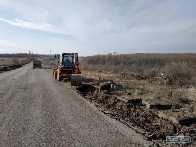 Стаття Капремонт дороги начался на севере Одесской области Ранкове місто. Київ