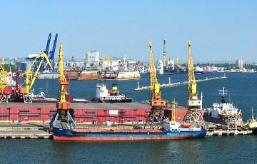 Стаття В портах Украины перевалка грузов достигла рекордной отметки Ранкове місто. Київ