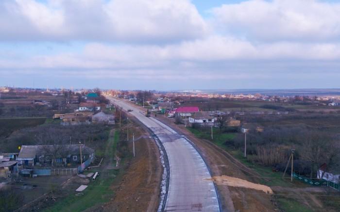 Стаття Появились новые фото строительства бетонной дороги в Николаевской области Ранкове місто. Київ