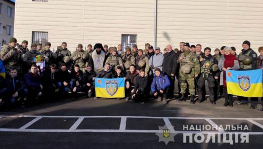 Стаття В зону боевых действий на востоке Украины отправилась очередная группа бойцов одесского «Шторма» Ранкове місто. Київ