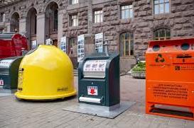 Стаття У Києві встановили 451 новий контейнер для сміття Ранкове місто. Київ