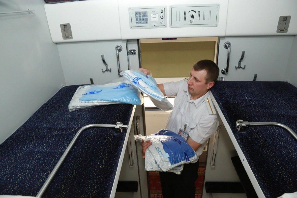 Стаття Укрзалізниця купила нові ковдри і замінила понад 210 тисяч комплектів постільної білизни Ранкове місто. Київ