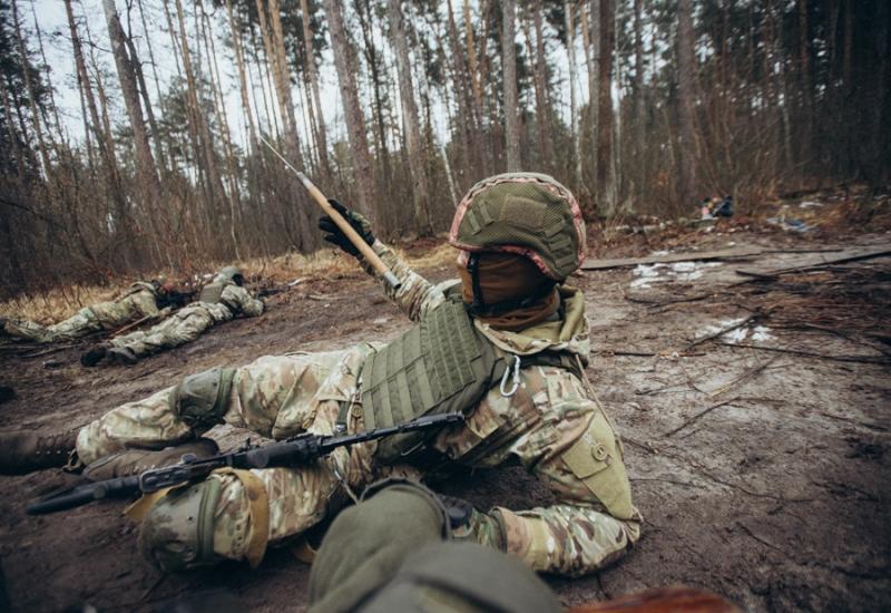 Стаття Канадські військові провели курс спецпризначенцям Нацгвардії Ранкове місто. Київ