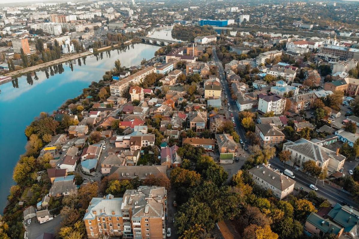 Стаття У Вінниці стартувало очищення Південного Бугу Ранкове місто. Київ