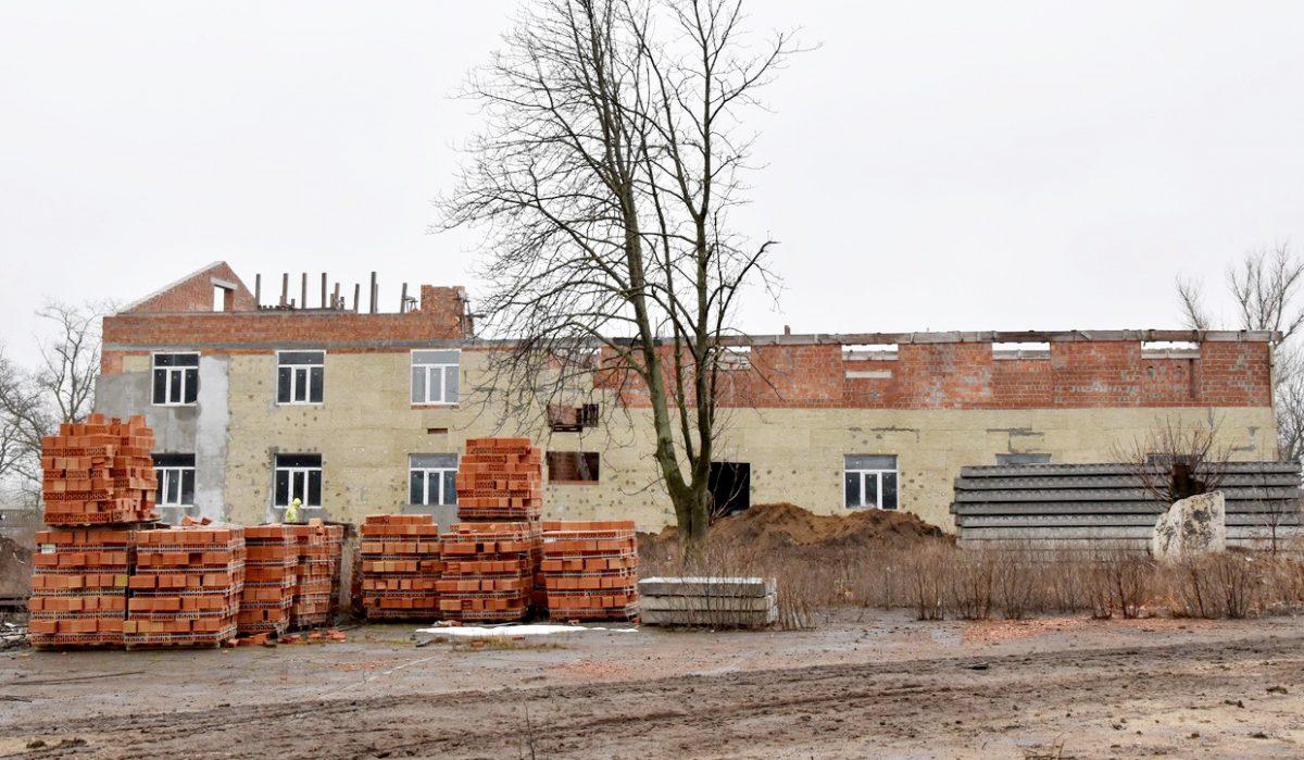 Стаття На Донбасі для військових будують містечко за стандартами НАТО Ранкове місто. Київ