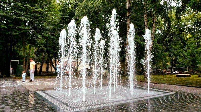 Стаття Киевляне хотят фонтан на месте куреневского блошиного рынка Ранкове місто. Київ