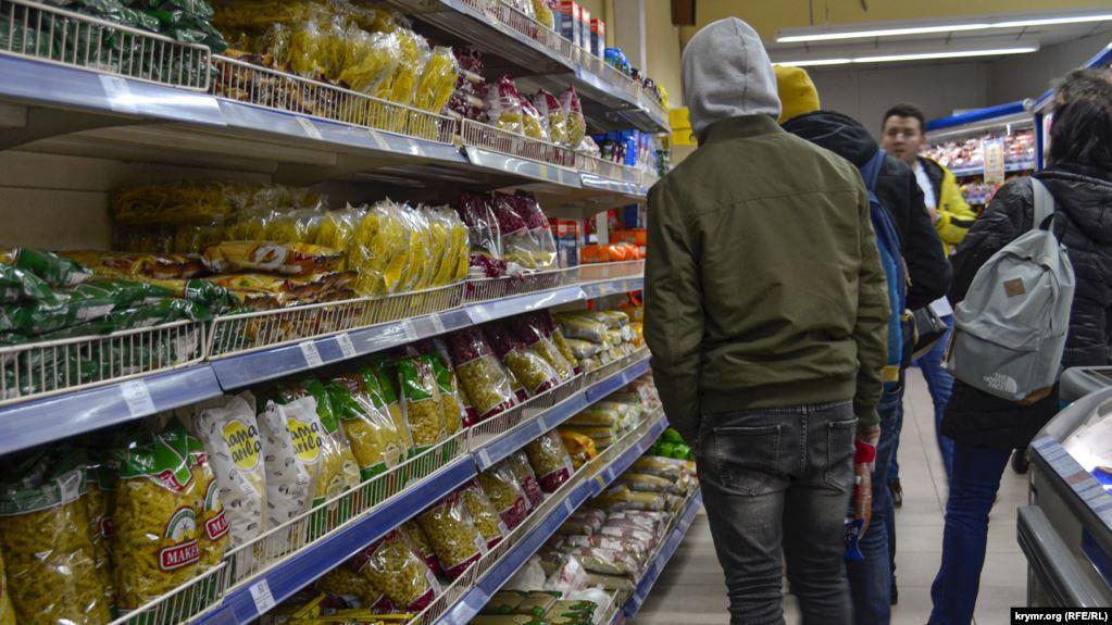 Стаття «Повышения цен избежать не удастся»: первые признаки продовольственной паники в Крыму Ранкове місто. Київ