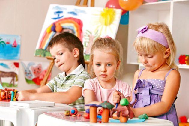 Стаття Допомога батькам від міста – дитячий садок онлайн Ранкове місто. Київ