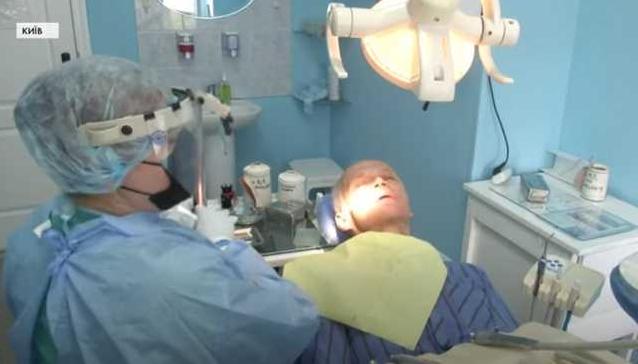 Стаття Стоматологічні клініки почали працювати у звичайному режимі, але мають дотримуватися певних правил Ранкове місто. Київ