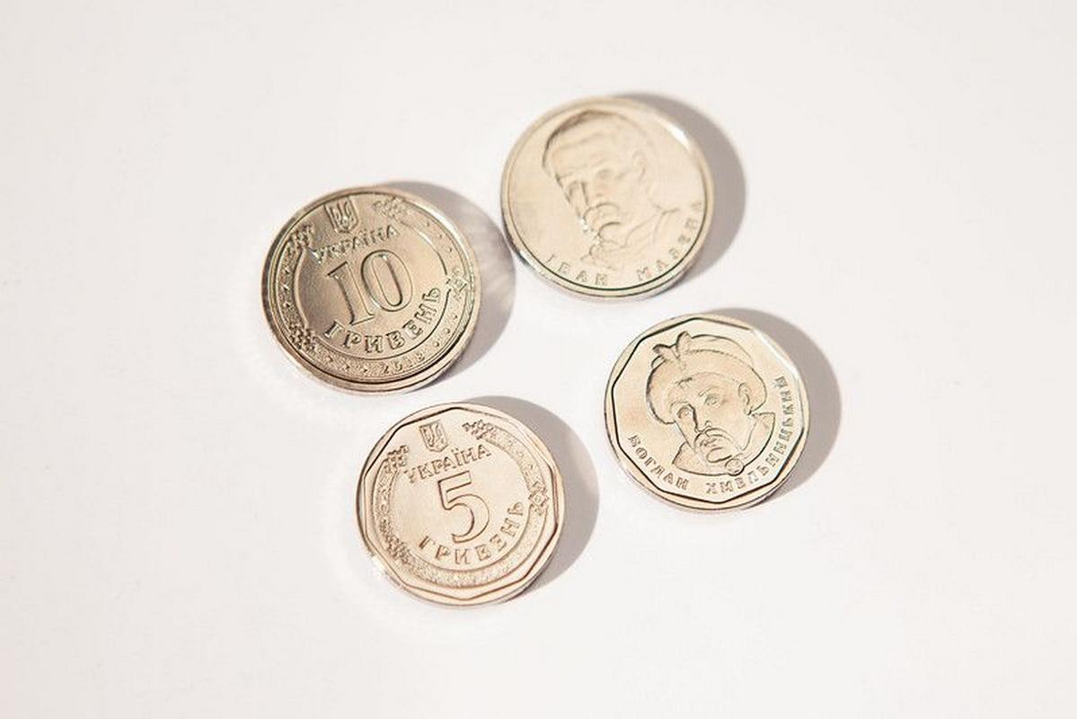 Стаття Новая монета 10 гривен. Фото Ранкове місто. Київ