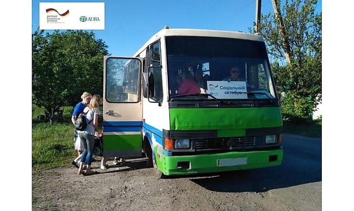 Стаття На Донбасі для мешканців «сірої зони» відновили роботу соцтранспорту Ранкове місто. Київ