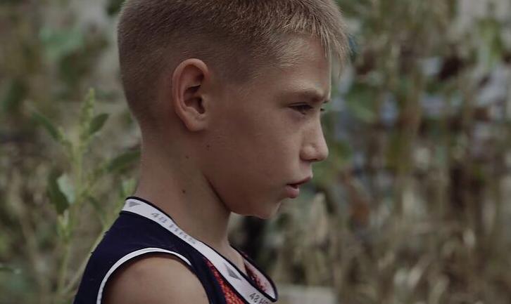 Стаття Документальний фільм про хлопчика з Донбасу став переможцем престижної премії Peabody Awards Ранкове місто. Київ