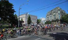 Стаття Стали відомі нові подробиці про велодоріжку на Набережному шосе у Києві Ранкове місто. Київ