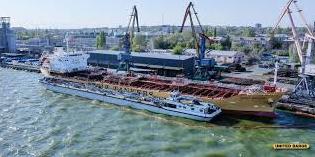 Стаття Уперше в історії: Україна відправила танкерну партію соняшникової олії в США Ранкове місто. Київ