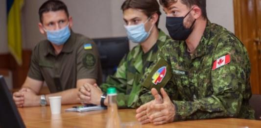 Стаття Канадські інструктори тренуватимуть курсантів-нацгвардійців Ранкове місто. Київ