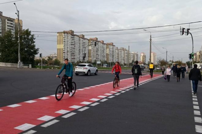Стаття На вулиці Цвєтаєвої поновили велосипедні переїзди (ФОТО) Ранкове місто. Київ
