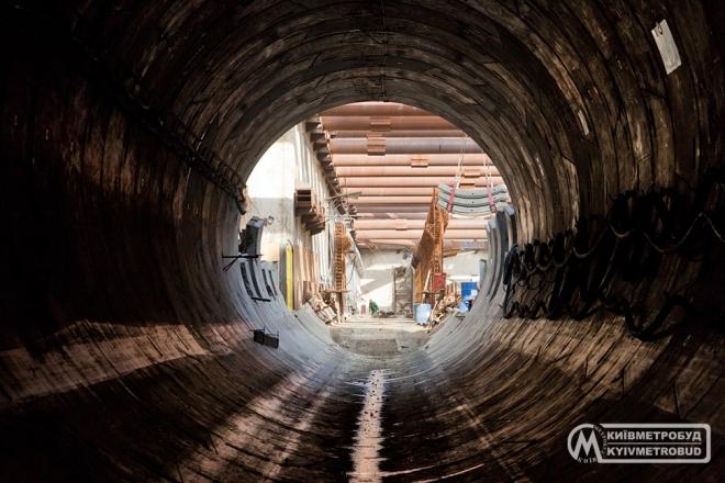 Стаття Метро на Виноградар: як прокладають двоярусні та звичайні тунелі (ФОТО) Ранкове місто. Київ