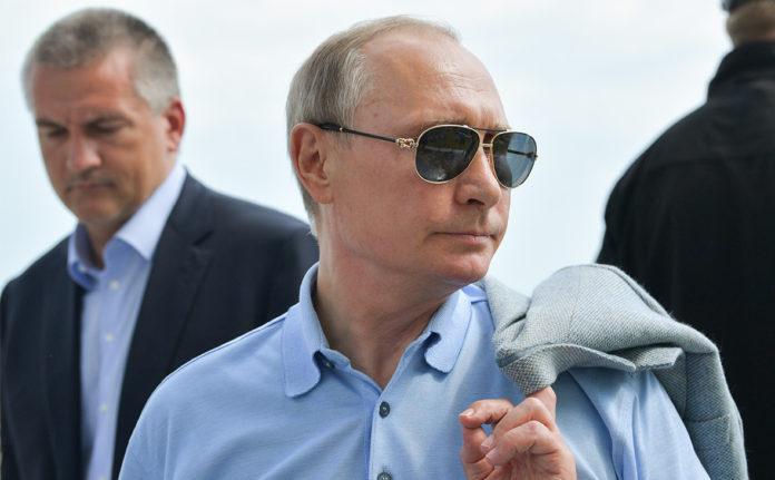 Стаття Не хватает денег: Путин пояснил, зачем продает Крым по частям Ранкове місто. Київ