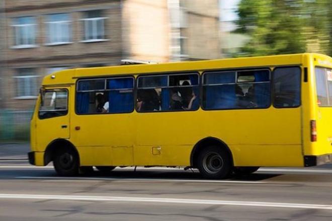 Стаття Проїзд у столичних маршрутках поки що не подорожчає Ранкове місто. Київ
