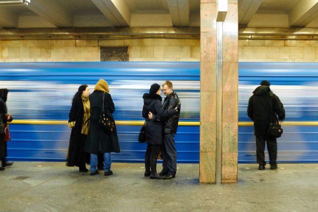 Стаття Як у новорічну ніч працюватимуть метро і фунікулер? Ранкове місто. Київ