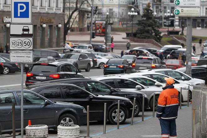 Стаття Кияни зможуть повертати евакуйовані авто за QR-кодом і користуватися онлайн-мапами парковок Ранкове місто. Київ