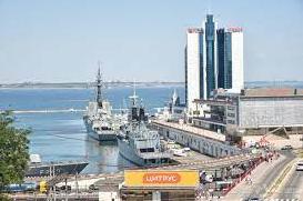 Стаття В одесский порт зашли два корабля стран НАТО Ранкове місто. Київ