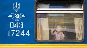 Стаття Укрзализныця с 7 июля восстанавливает движение поезда Чернигов-Черновцы Ранкове місто. Київ