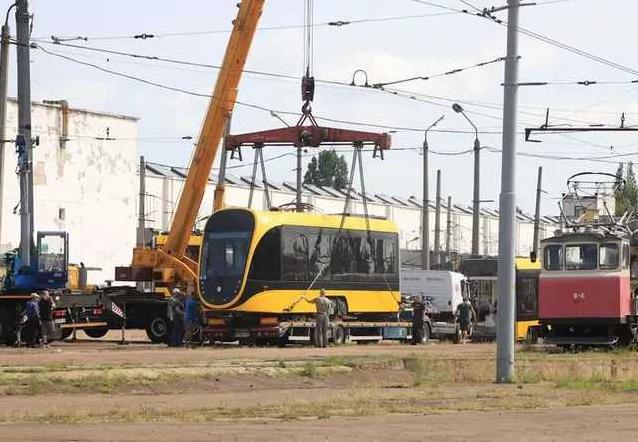 Стаття Одесская компания поставила в Киев свой первый низкопольный трамвай Ранкове місто. Київ