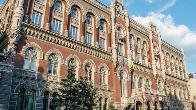 Стаття С пятницы в Украине в оборот вводят новые банкноты номиналом 20 и 200 гривен Ранкове місто. Київ
