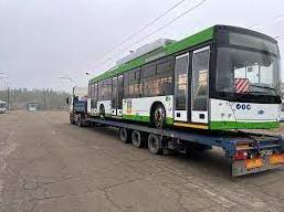 Стаття На Луганщину привезли новый троллейбус для маршрута Северодонецк-Лисичанск (фото) Ранкове місто. Київ