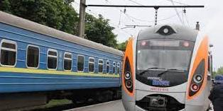 Статья Запуск поезда Бахмут-Харьков-Бахмут перенесли на 29 декабря Утренний город. Киев