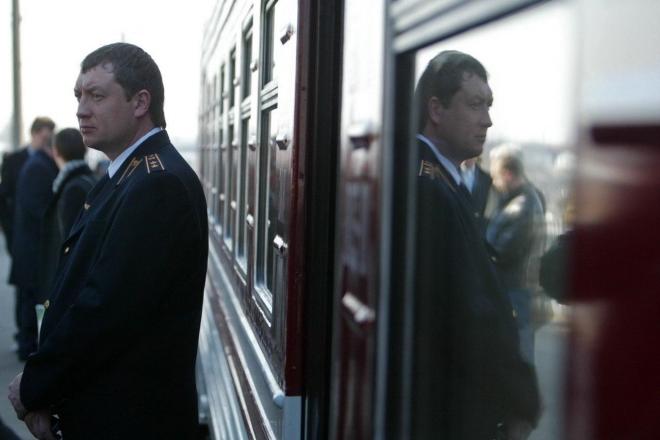 Стаття З березня до Херсону з Києва рушатиме ще один потяг Ранкове місто. Київ