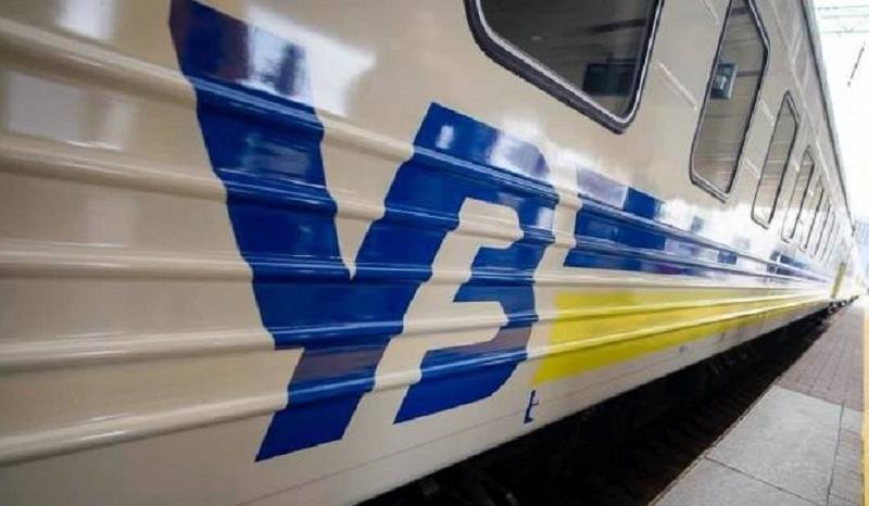 Стаття “Укрзалізниця” скасовує низку приміських поїздів по всій країні: деталі Ранкове місто. Київ