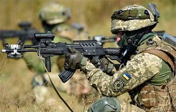 Стаття Украинская армия впервые перешла в наступление Ранкове місто. Київ