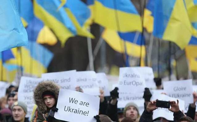 Стаття Мы тебя отстроим, Украина! Ранкове місто. Київ