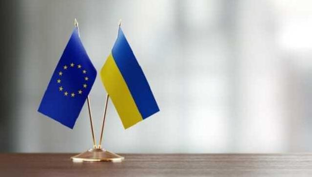 Стаття Страны ЕС упрощают доставку гуманитарной помощи в Украину Ранкове місто. Київ