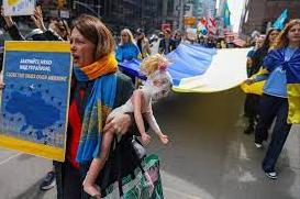 Стаття Спасите детей Украины! В городах мира прошли массовые марши (фото) Ранкове місто. Київ