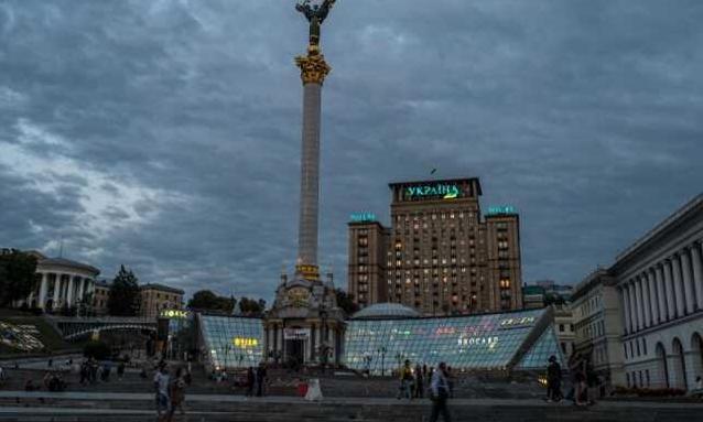 Статья В Киеве комендантский час ежедневно будет действовать с восьми вечера Утренний город. Киев