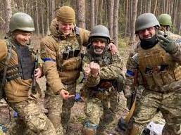 Стаття Боевое братство: как иностранные батальоны защищают Украину Ранкове місто. Київ
