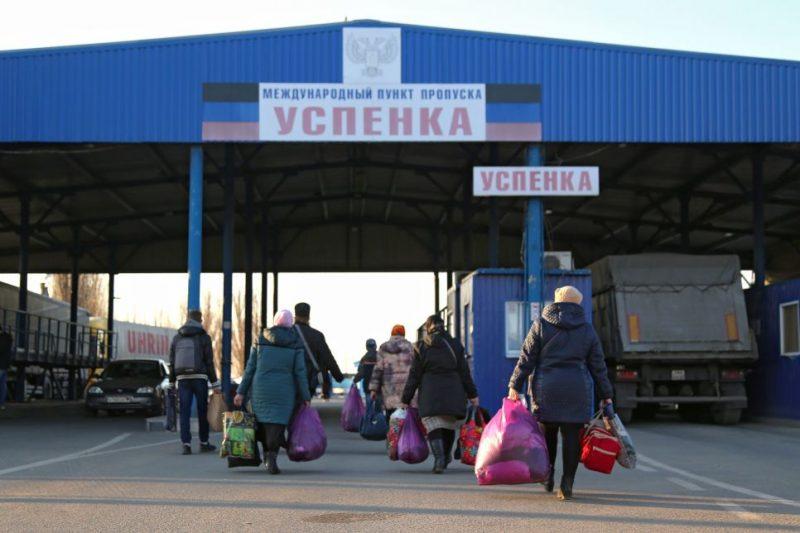 Стаття Как живут люди в оккупации в ОРДЛО? Ранкове місто. Київ
