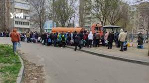 Стаття Одесса направляет Николаеву цистерны с питьевой водой и бурильные бригады Ранкове місто. Київ