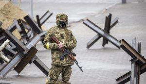 Стаття Рада продлила действие военного положения до 25 мая Ранкове місто. Київ
