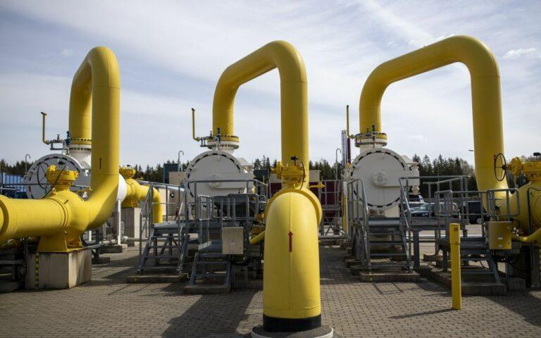 Стаття Украина 11 мая прекратит транзит трети газа в Европу из рф через станции в Луганской области Ранкове місто. Київ