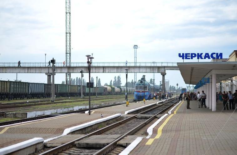 Стаття Відновлюється залізничне сполучення між Києвом і Черкасами – графік, зупинки Ранкове місто. Київ