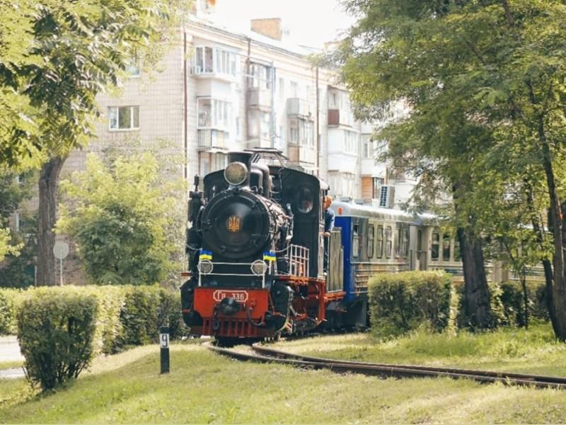 Стаття Дитяча залізниця у Сирецькому парку відкриває новий сезон Ранкове місто. Київ