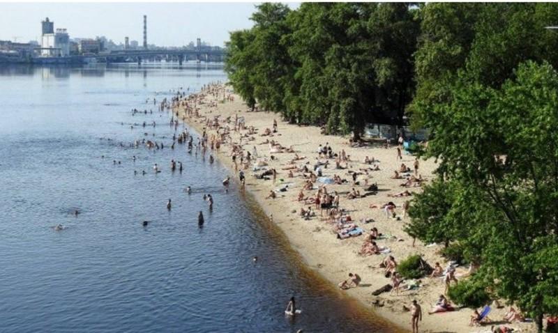 Стаття Комунальники оцінили якість води на столичних пляжах: результати невтішні Ранкове місто. Київ