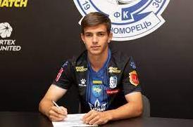 Стаття «Чорноморець» підписав контракт з футболістом з Маріуполя, котрий місяць провів під обстрілами Ранкове місто. Київ